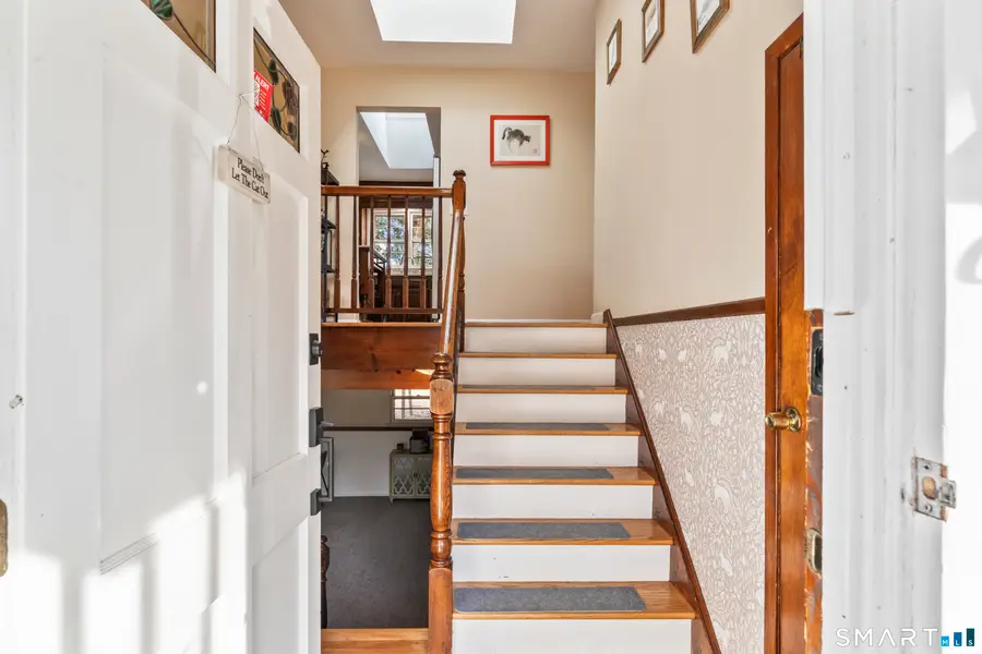 6 Advocate Place, Danbury, CT 06810 - Image #3