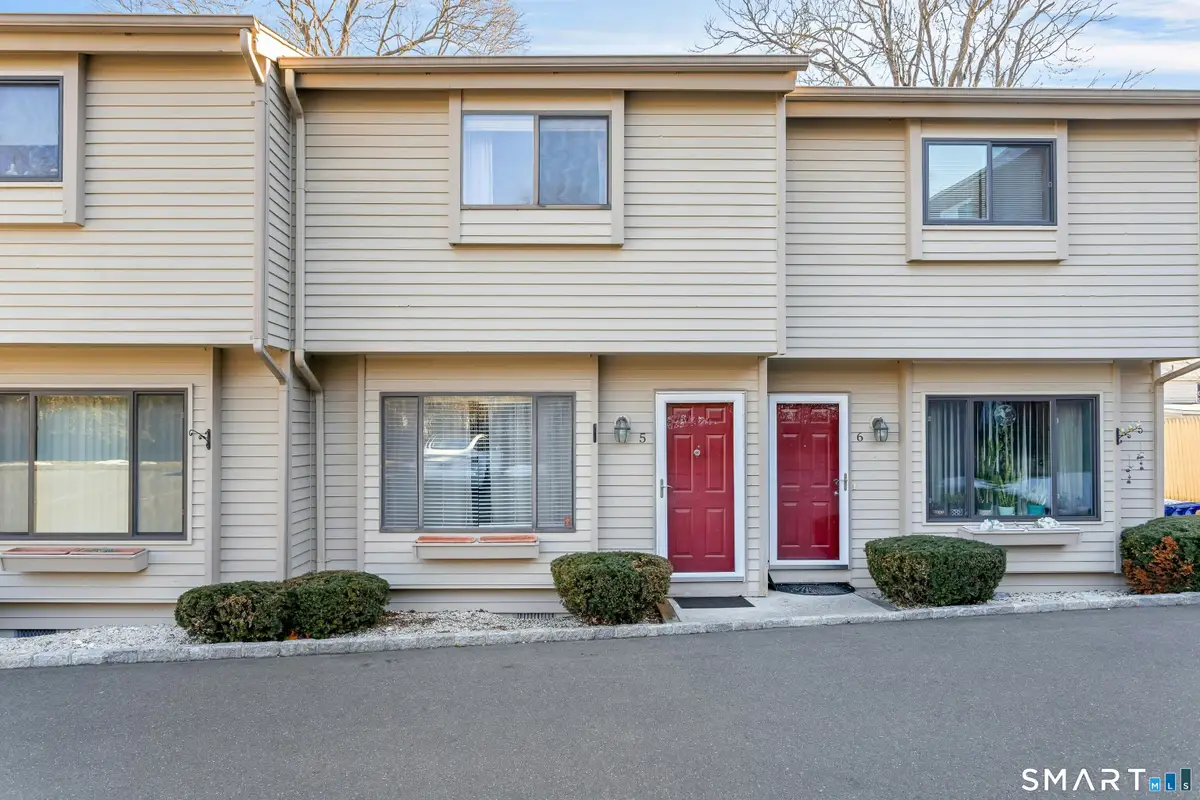 2 Dover Street #APT 5, Norwalk, CT 06850 - Image #1