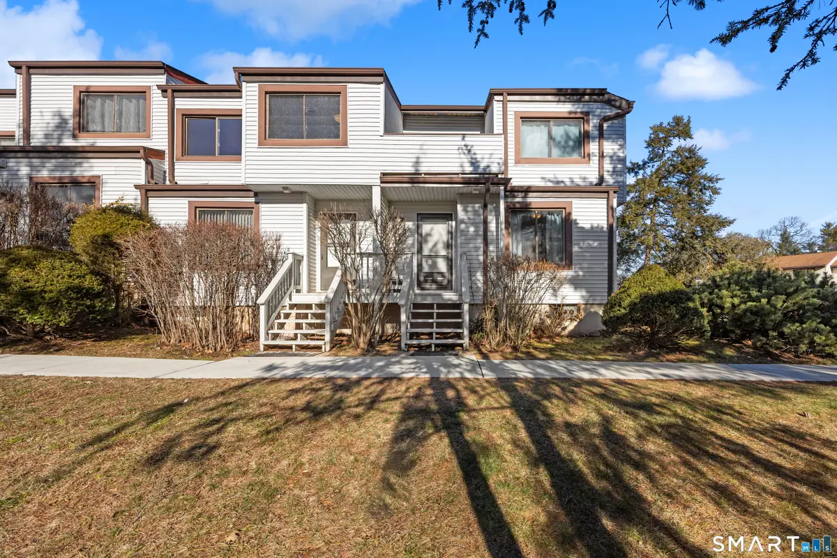 229 Cottonwood Road #229, Newington, CT 06111 - Image #1