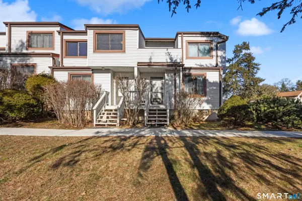 229 Cottonwood Road #229, Newington, CT 06111