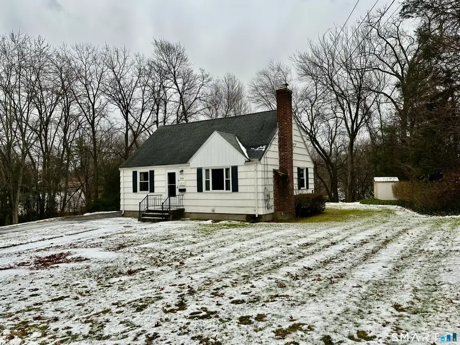 932 Worthy Street, Windsor, CT 06095 - Image #2