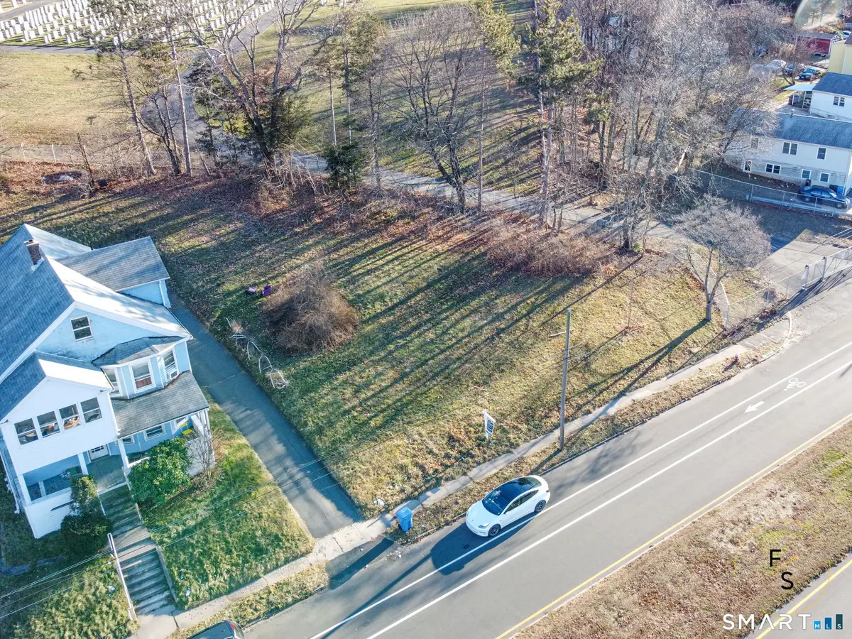 474 Eddy Glover Boulevard, New Britain, CT 06053 - Image #1