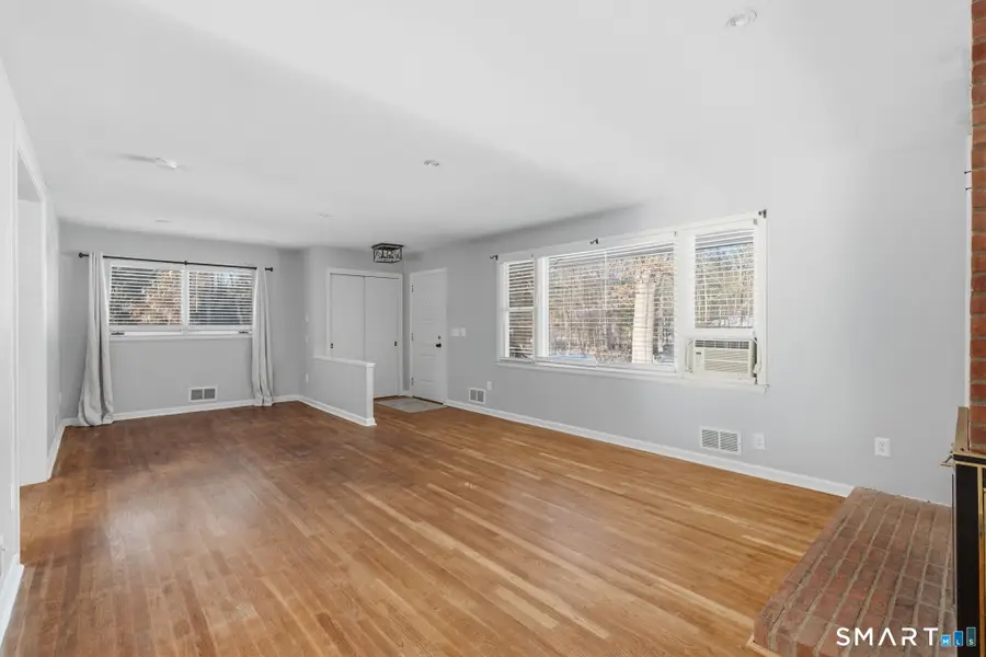 95 Moravia Road, Avon, CT 06001 - Image #3