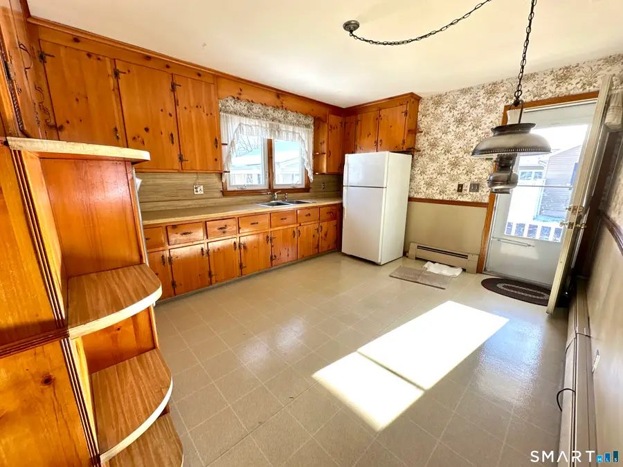 80 Southwest Avenue, Windsor Locks, CT 06096 - Image #3