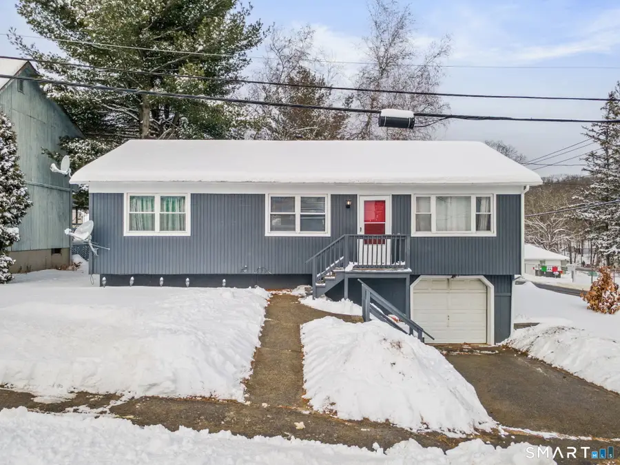 2 Cathy Lane, Waterbury, CT 06704 - #2