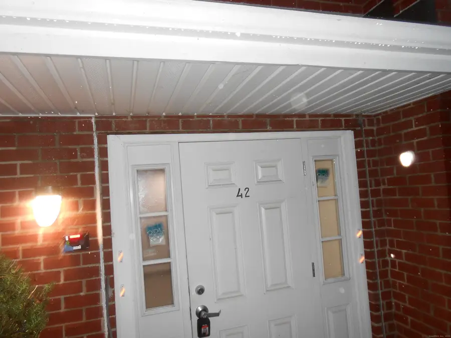 50 Greenhouse Road #42B, Bridgeport, CT 06606 - Image #2