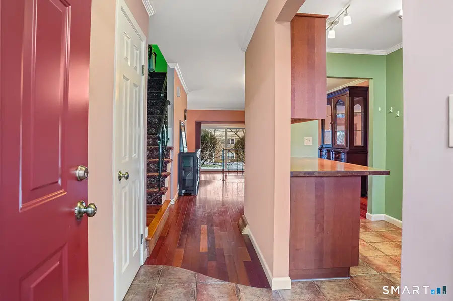 288 Melody Lane, Fairfield, CT 06824 - Image #3