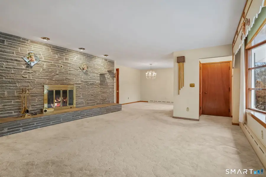 4487 Madison Avenue, Trumbull, CT 06611 - Image #3