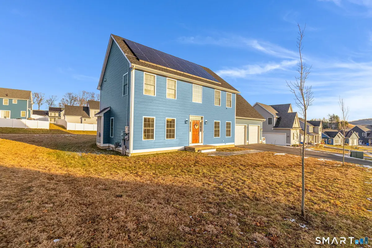 40 Wiegert Way, Bristol, CT 06010 - Image #1