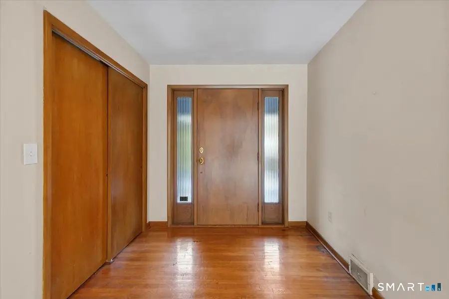 1405 Dunbar Hill Road, Hamden, CT 06514 - Image #2