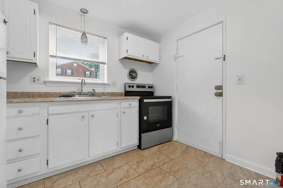 13 Robbins Lane #APT B, Rocky Hill, CT 06067 - Image #3