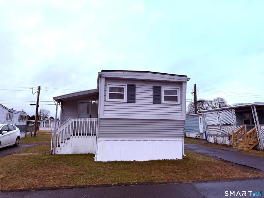 6 Cherokee Road, East Hartford, CT 06118 - Image #2