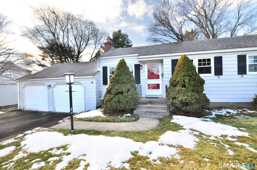 143 Valley Crest Drive, Wethersfield, CT 06109 - Image #2