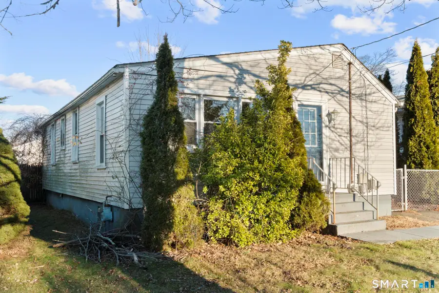 7 Ipswich Street, West Haven, CT 06516 - Image #3