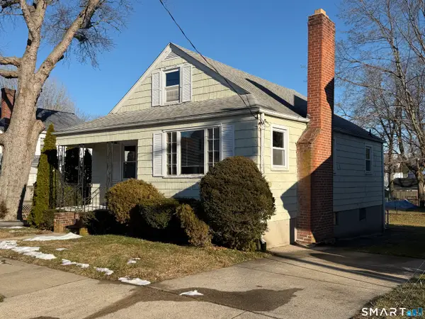 85 Ledyard Street, New London, CT 06320