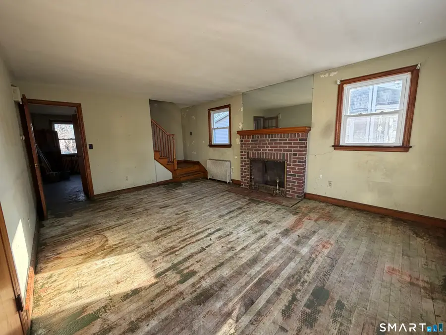 85 Ledyard Street, New London, CT 06320 - Image #3