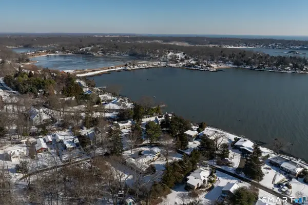 55 Harbor View Road, Guilford, CT 06437