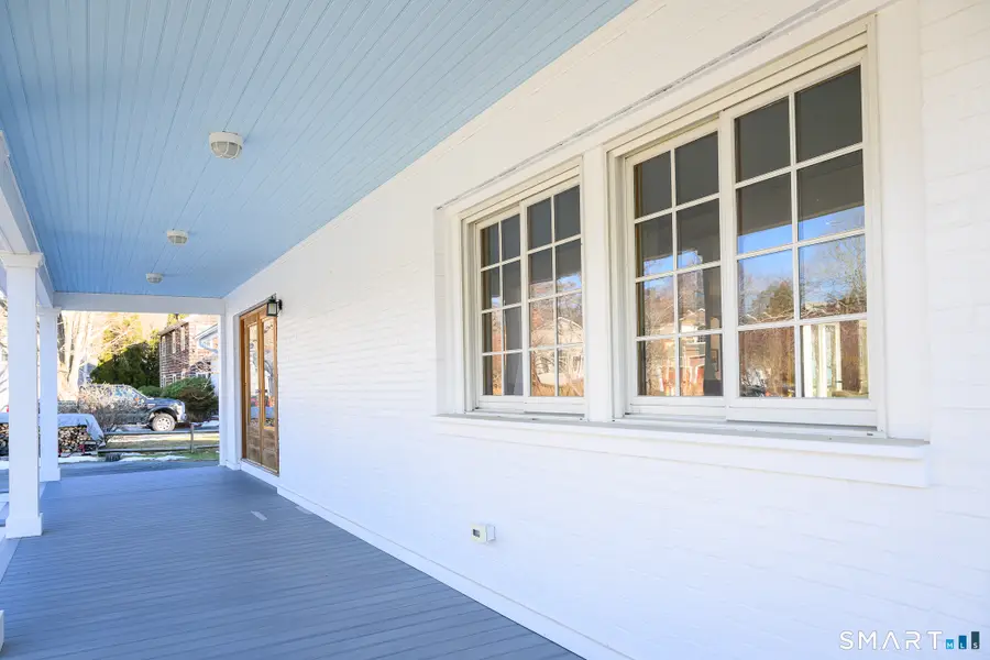 11 Woodsea Place, Waterford, CT 06385 - Image #2