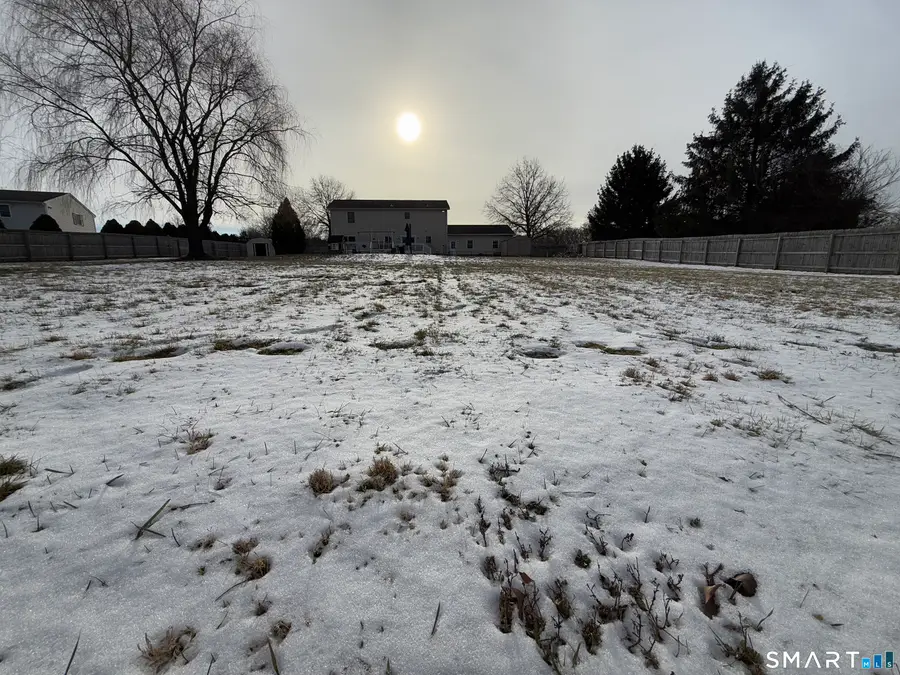 18 Deerfield Drive, East Windsor, CT 06016 - Image #2