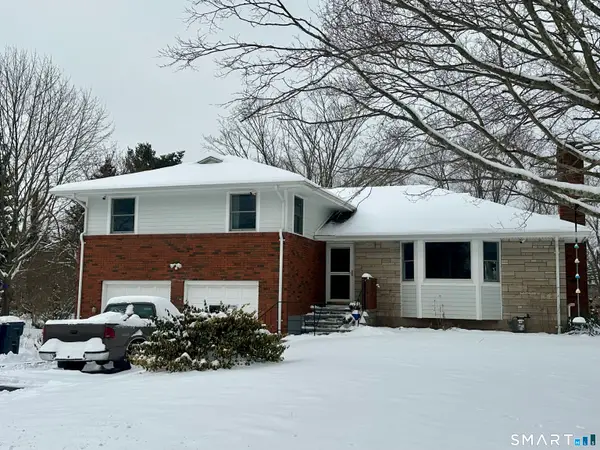 43 Featherbed Lane, Branford, CT 06405