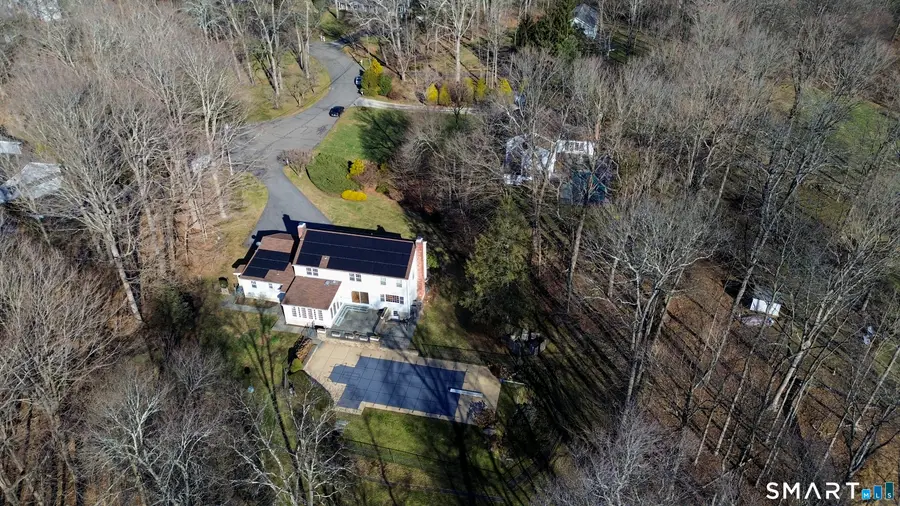 9 Victoria Lane, Westport, CT 06880 - Image #2