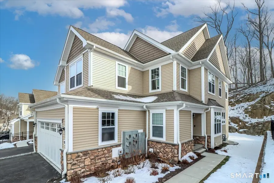 32 Hunting Ridge Lane #32, Bethel, CT 06801 - Image #2