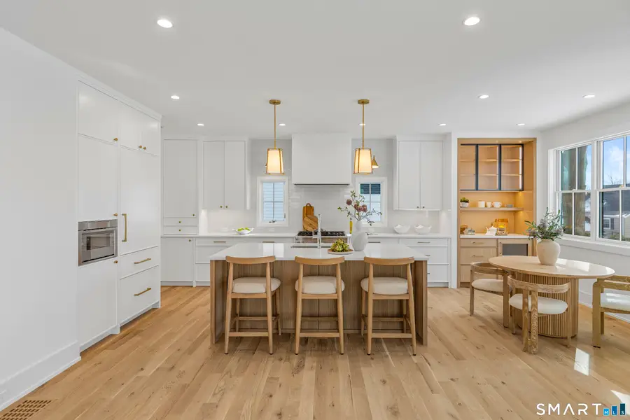 110 Pratt Street, Fairfield, CT 06824 - Image #3