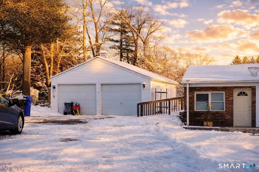 2 Sharren Lane, Enfield, CT 06082 - Image #2