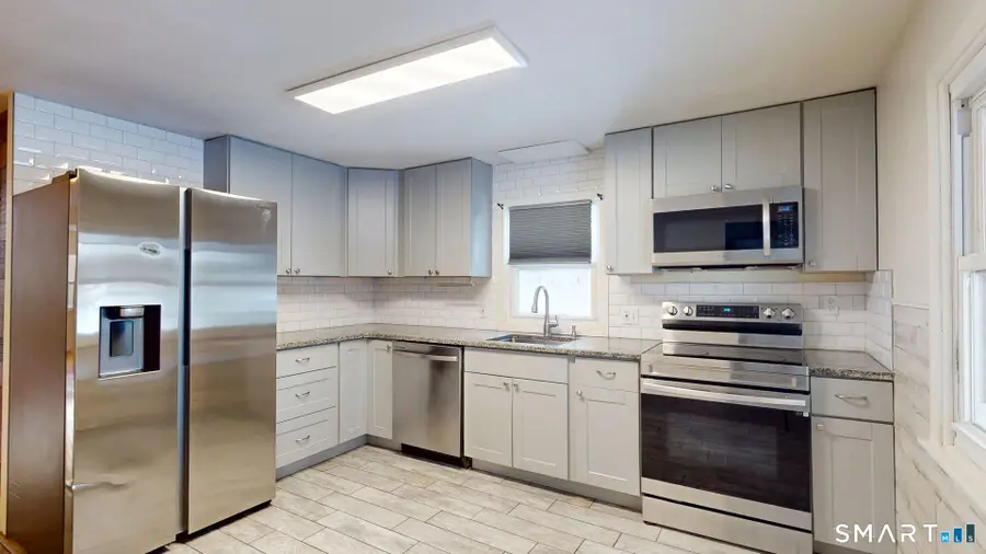 44 Sharren Lane, Enfield, CT 06082 - Image #2