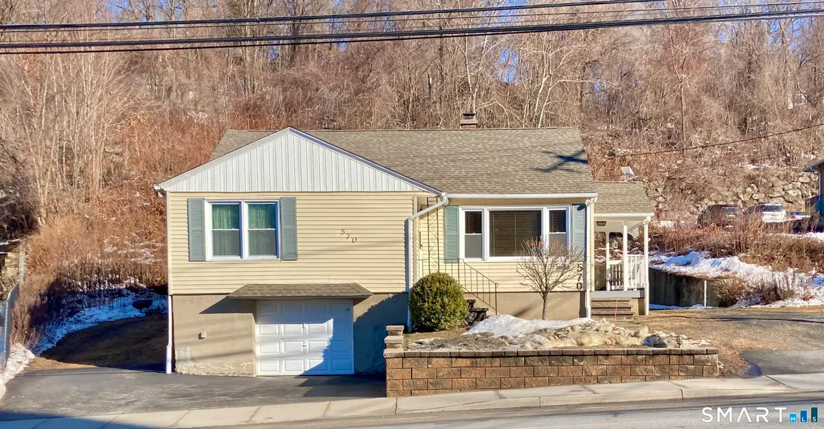 570 Chase Avenue, Waterbury, CT 06704 - Image #1