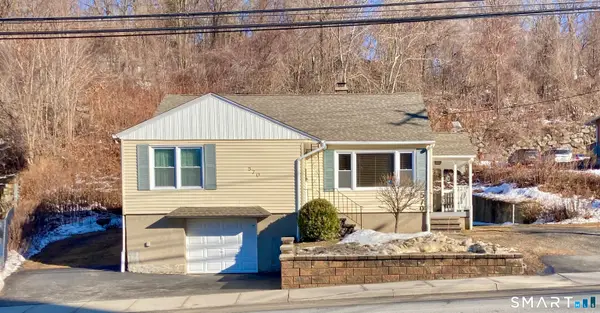 570 Chase Avenue, Waterbury, CT 06704