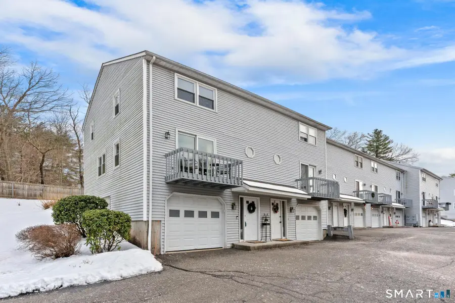 100 Northampton Lane #APT 9, Plainville, CT 06062 - Image #2