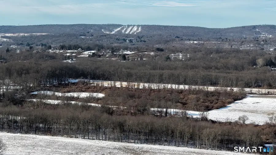 672 Laurel Grove Road, Middletown, CT 06457 - Image #3