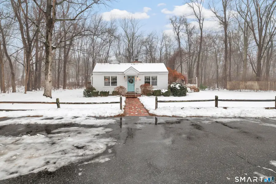 60 Clinton Avenue, Westport, CT 06880 - Image #2