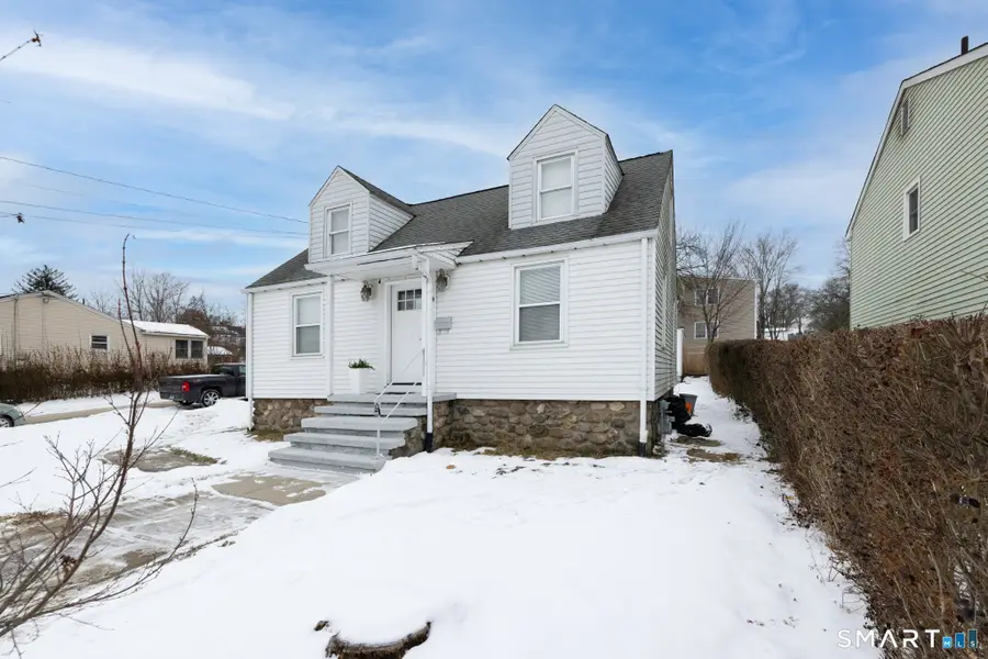 59 Macnamara Street, Waterbury, CT 06708 - Image #3