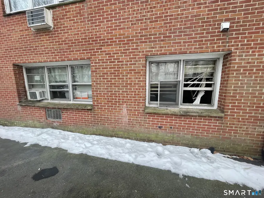 304 Pine Rock Avenue #APT C2, Hamden, CT 06514 - Image #2