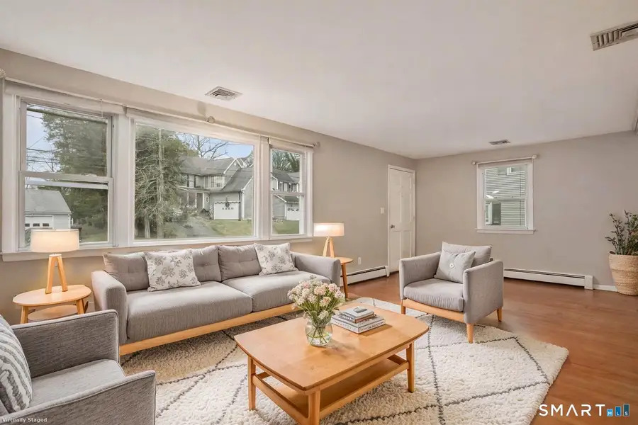 732 Tunxis Hill Road, Fairfield, CT 06825 - Image #3