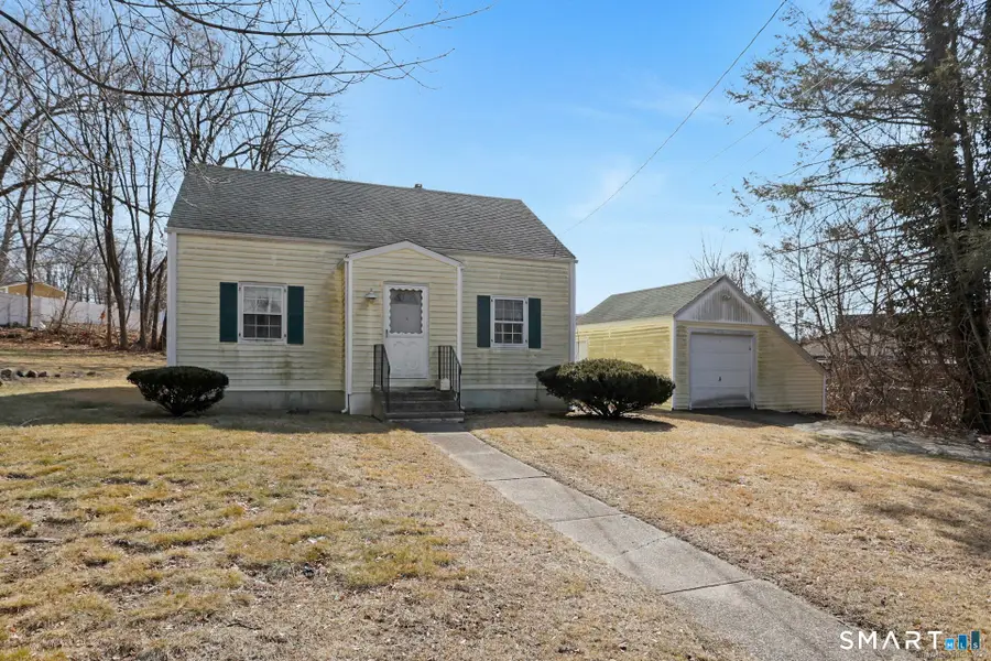 114 Minturn Place, Bridgeport, CT 06606 - Image #3