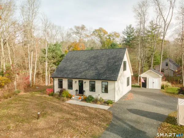 100 Squaw Rock Road, Plainfield, CT 06354