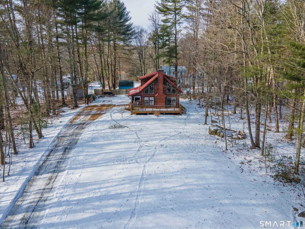 33 Playground Drive, Woodstock, CT 06281 - Image #1