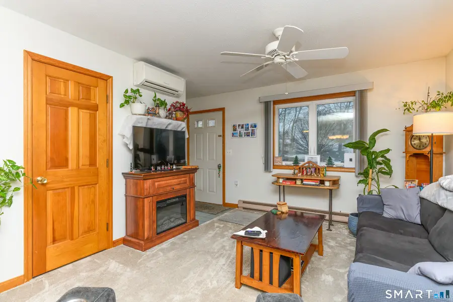 Address Withheld By Seller, Uncasville, CT 06382 - Image #3