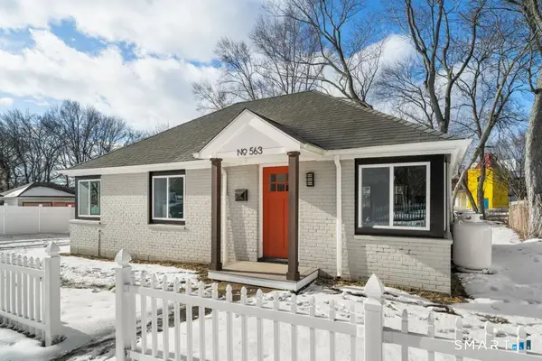 563 Pearl Harbor Street, Bridgeport, CT 06610