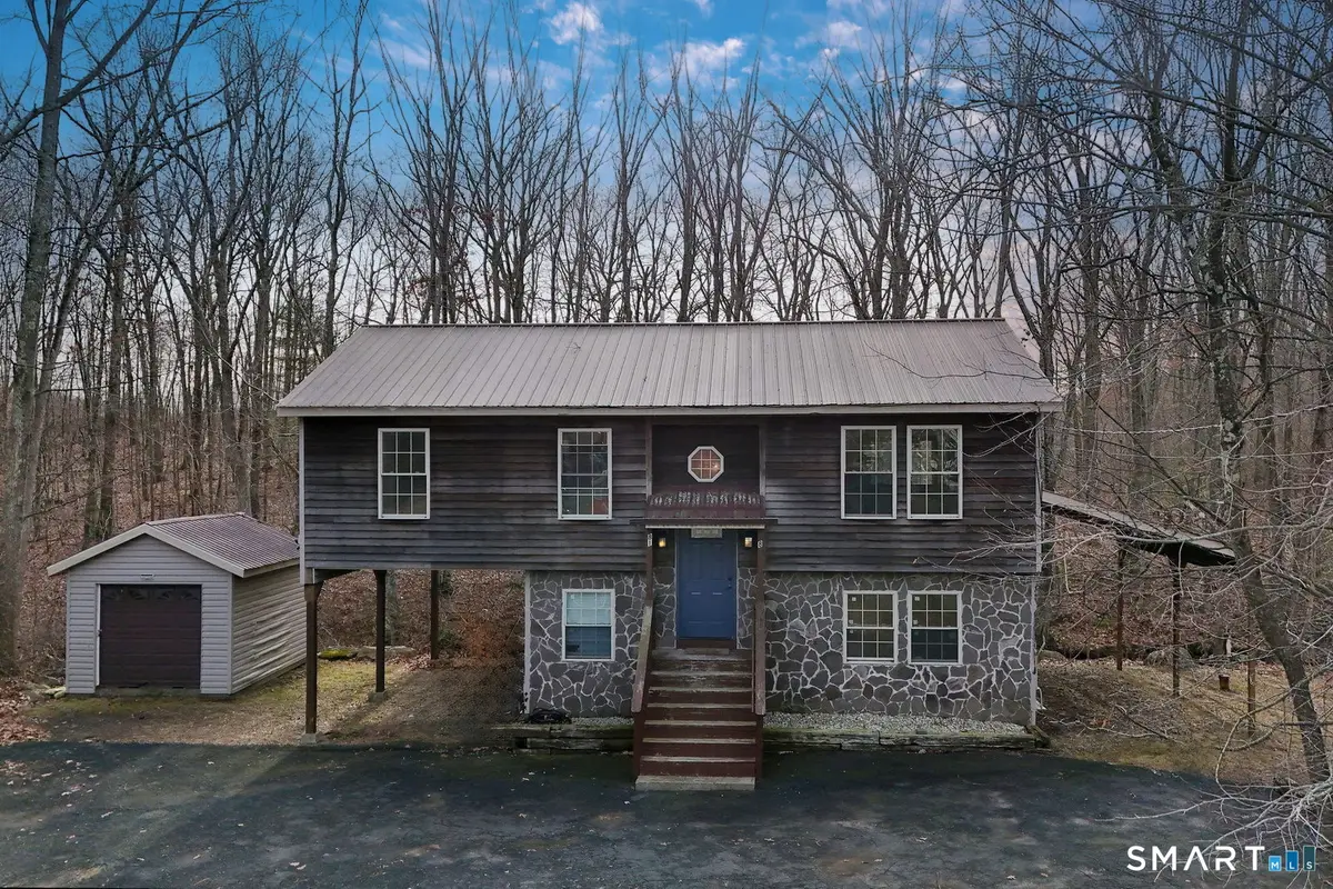 81 Middletown Avenue, East Hampton, CT 06424 - Image #1