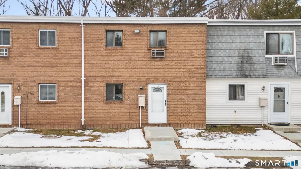 83 Sutton Place #83, Bloomfield, CT 06002 - Image #1