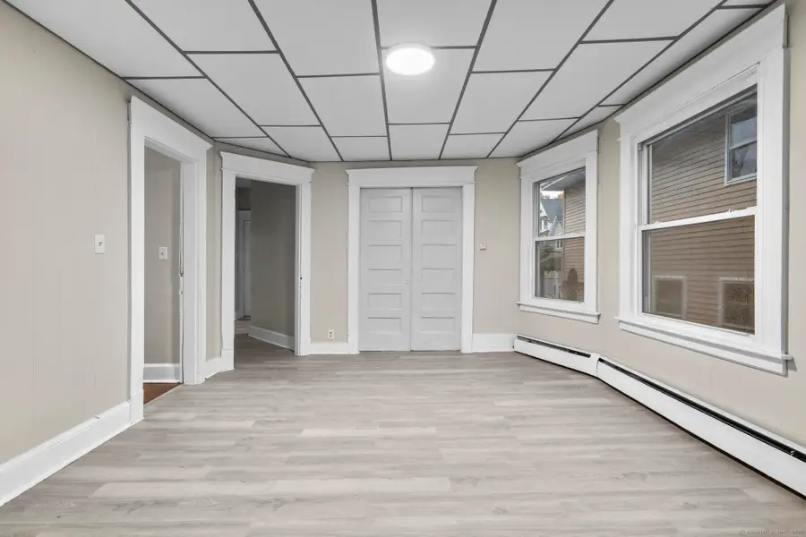 37 Plaza Avenue, Waterbury, CT 06710 - Image #3