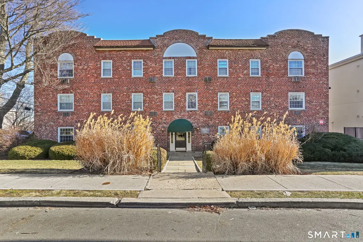 8 Elmcrest Terrace #APT 103, Norwalk, CT 06850 - Image #1