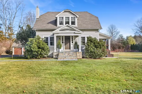 98 Comstock Hill Avenue, Norwalk, CT 06850