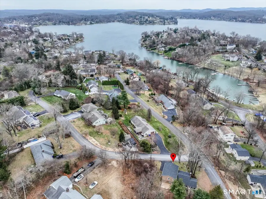 33 Hickory Hill Road, Brookfield, CT 06804 - Image #2