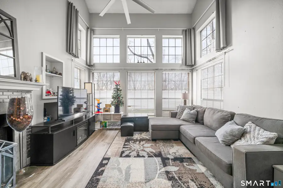 211 Carriage Crossing Lane #211, Middletown, CT 06457 - Image #3