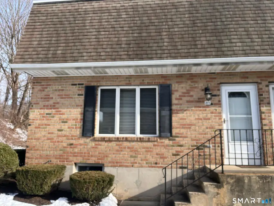 1385 Highland Avenue #20A, Waterbury, CT 06708 - Image #2